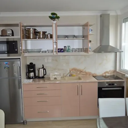 Apartment Ezuestpart Granada 2 Koezvetlen Vizparti Apartman Siofok