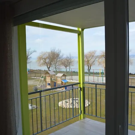 Ezuestpart Granada 2 Koezvetlen Vizparti Apartman Apartment Siofok